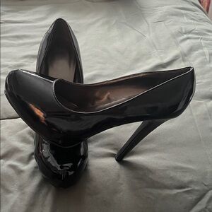 Chic Black Patent Leather Heels